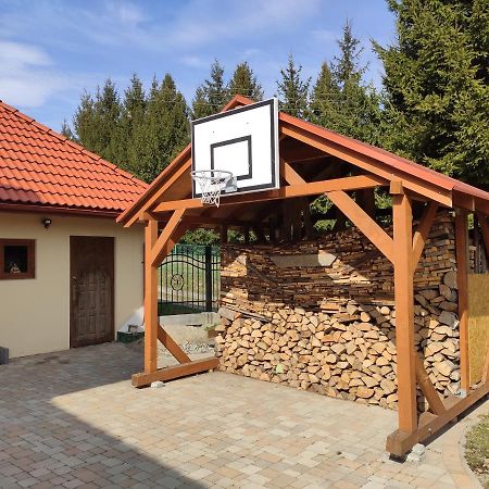 Апартаменты Apartament W Sercu Ustrzyk Устшики-Дольне Экстерьер фото